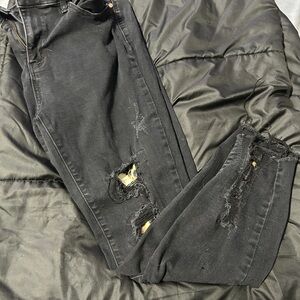 Judy Blue Black Distressed Skinny Jeans